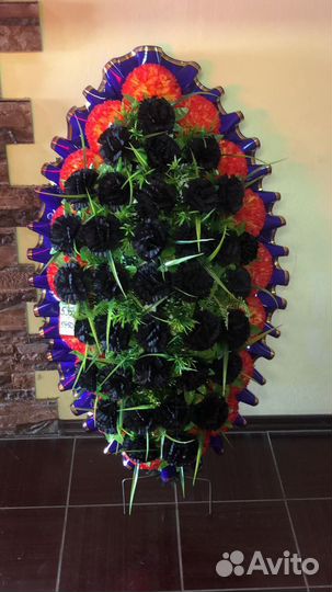 Ритуальные, похоронные венки, корзины