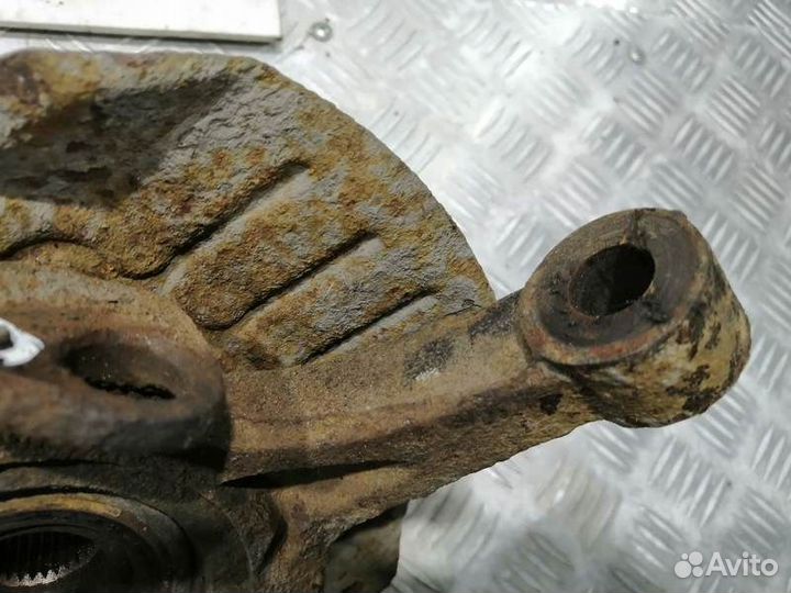 Кулак поворотный передний правый Chevrolet Lacetti