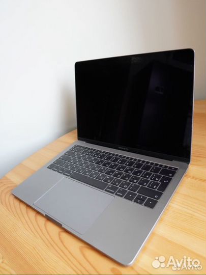 Macbook pro 13 retina 256