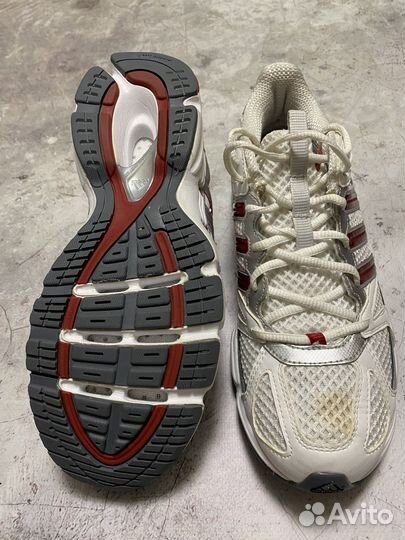 Беговые кроссовки adidas soltec 2