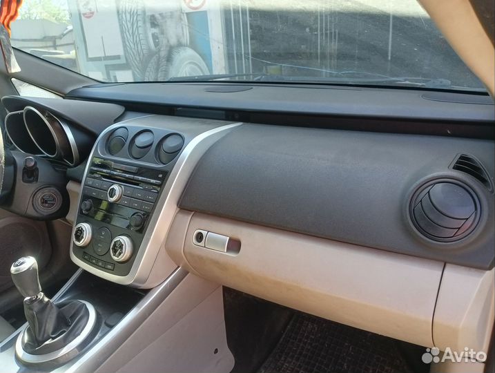 Торпеда салона Mazda CX-7