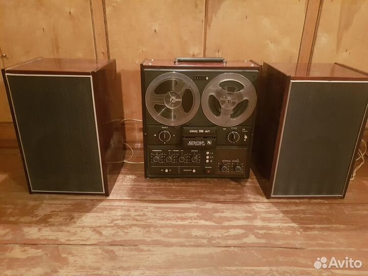 Катушечный магнитофон