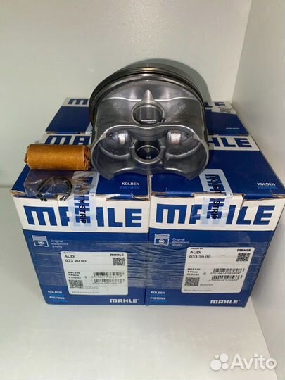 Комплект поршней Mahle BSE STD