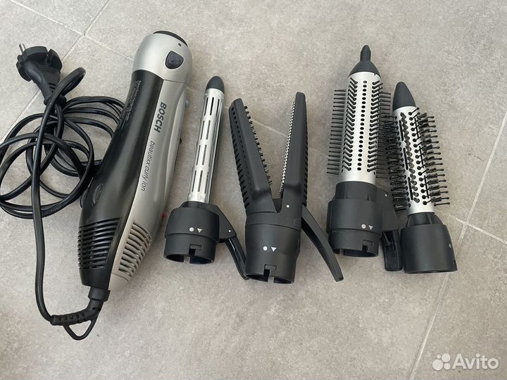 Фен-щетка Bosch PHA 2661 beautixx curly ion