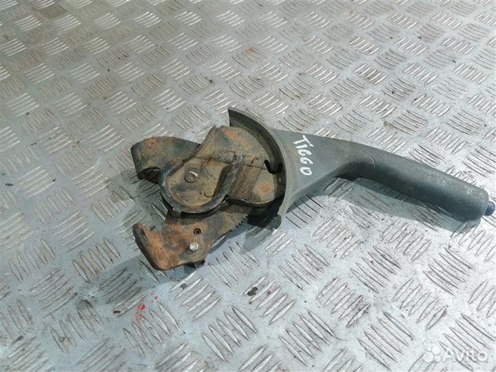 Рычаг стояночного тормоза Chery Tiggo T11 SQR