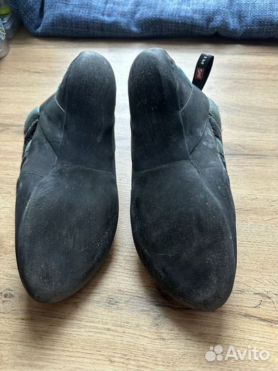 Скальные туфли 37