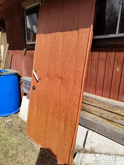Дверь межкомнатная деревянная бу