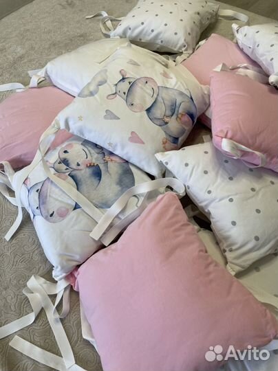 Бортики на кроватку