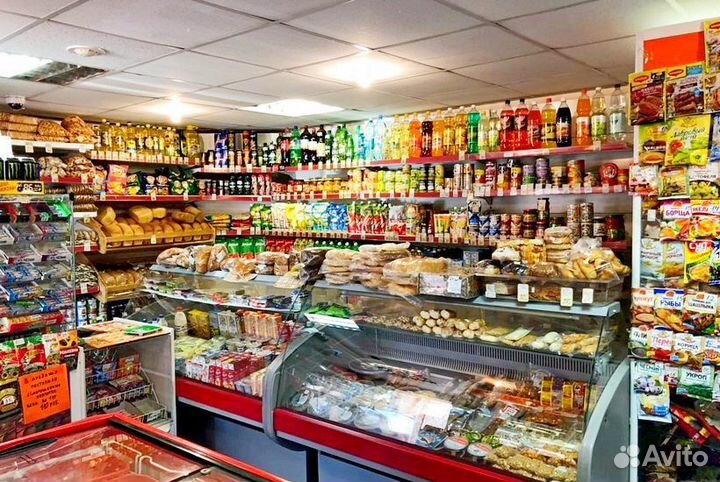 Продавец в продуктовый магазин