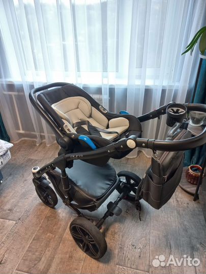 Коляска 3 в 1