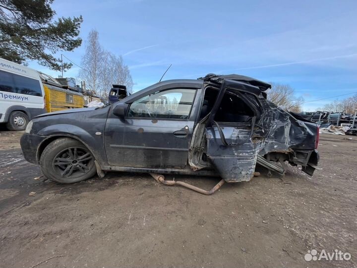 В разборе Renault logan 1 1.6