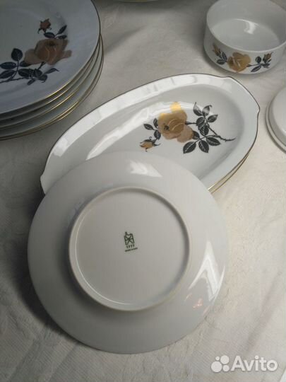 Сервиз столовый фарфоровый 