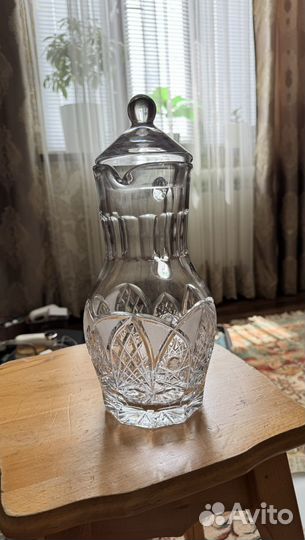 Хрустальный кувшин