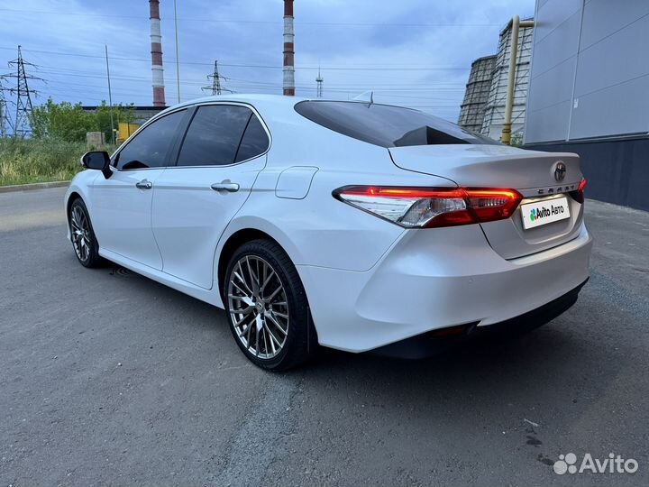 Toyota Camry 2.5 AT, 2020, 77 000 км