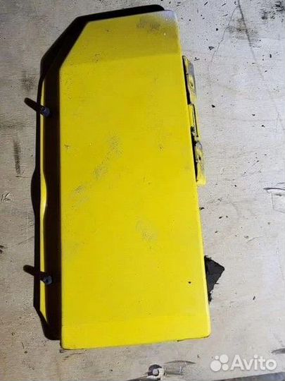 Лючок бензобака Volkswagen Crafter 1