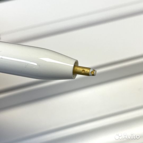 Apple Pencil 1 (Новый, не заряжается)