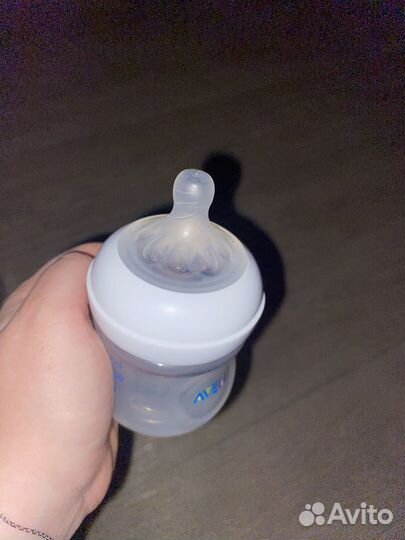 Бутылочка avent natural