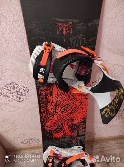 Сноуборд Drake