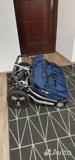 Коляска для двойни bumbleride Indie Twin