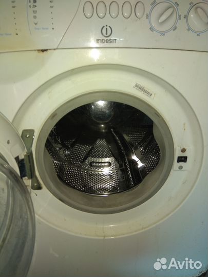 Разбор Стиральная машина Indesit W 105 TX