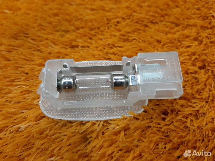 Плафон освещения Mercedes-Benz C-Class W203