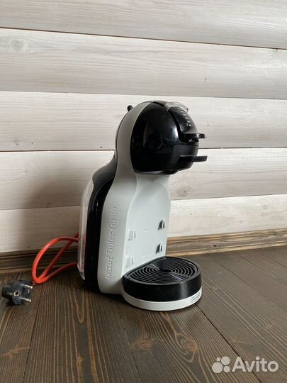Кофемашина delonghi Dolce Gusto