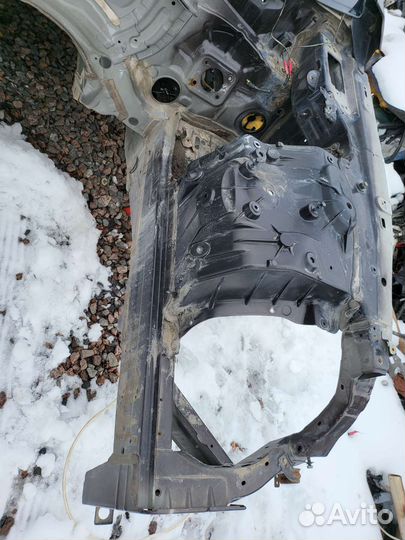 Лонжерон передний правый левый Genesis G80