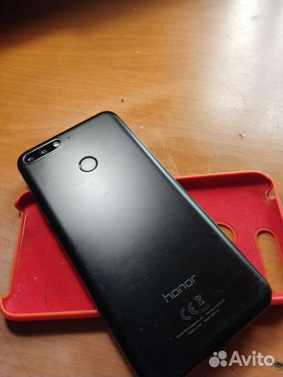 Honor 7с