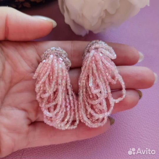 Винтажные клипсы разные. 25.06.23