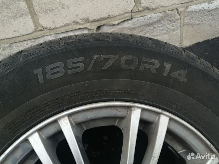 Продам комплект летней резины (22г.) на литье