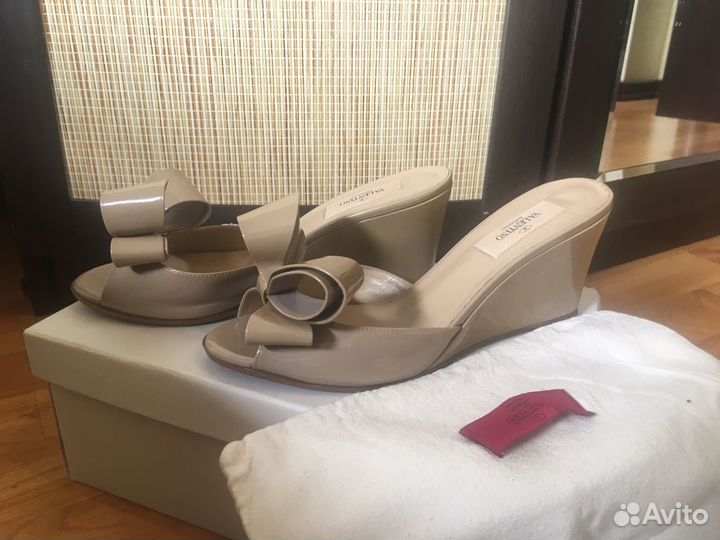 Босонржки мюли valentino