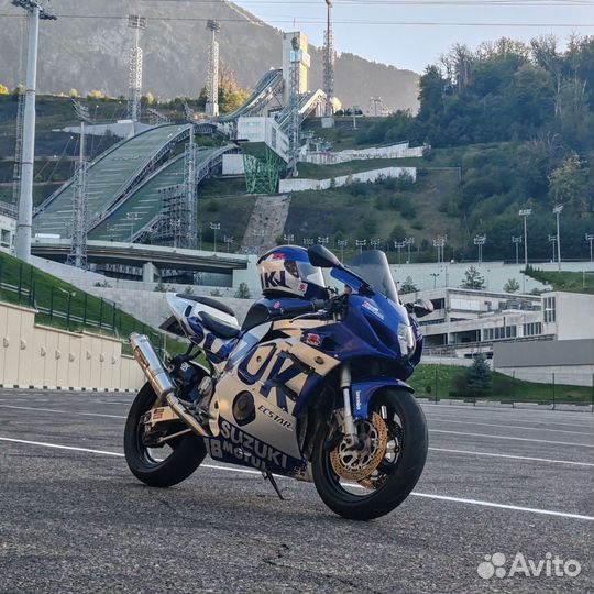 Suzuki Gsx r 400