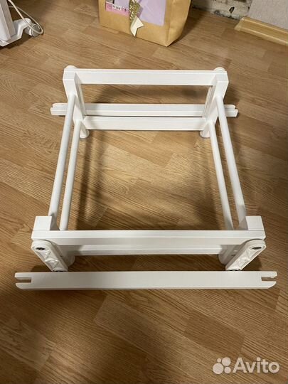 Маятник для круглой кроватки