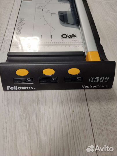 Fellowes Neutron Plus