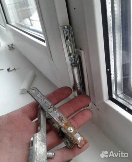 Ремонт пластиковых окон Фурнитура Частник
