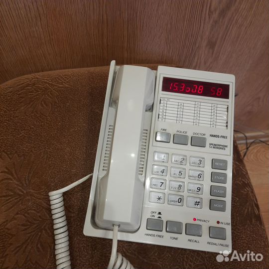 Стационарный телефон с определителем номера