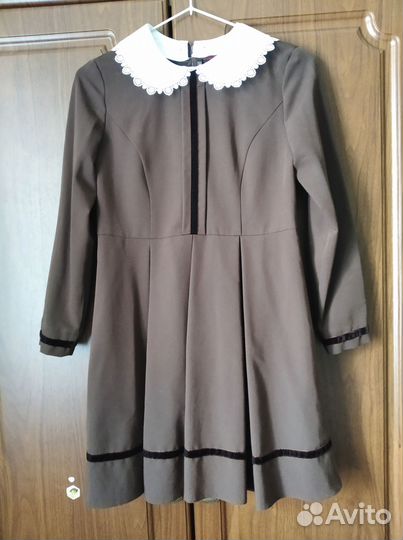 Школьное платье коричневое 146