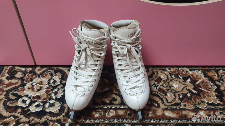 Коньки фигурные edea overture 205