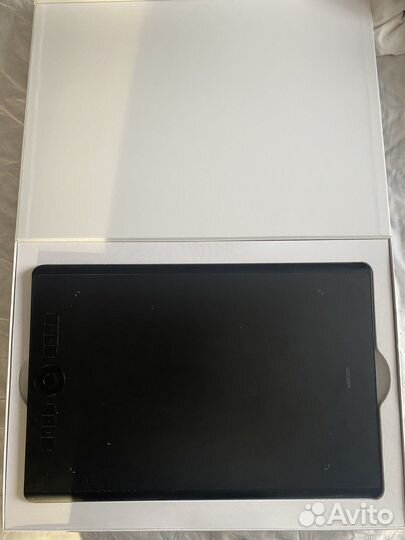 Wacom intuos pro large