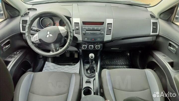 Mitsubishi Outlander 2.0 МТ, 2010, 112 000 км