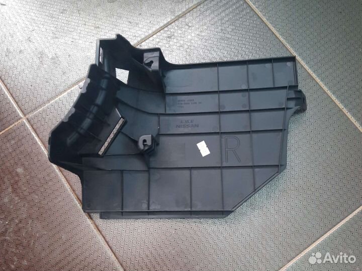 Накладка порога правая Infiniti Fx37 S51 2008-2017