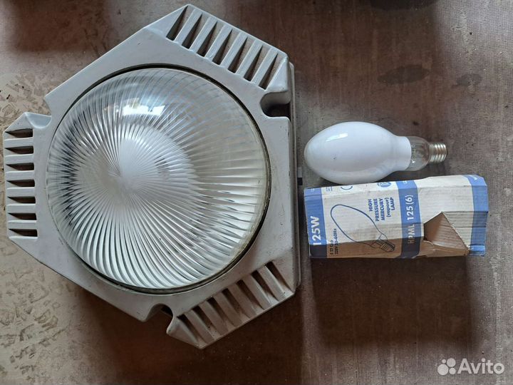 Светильник уличный