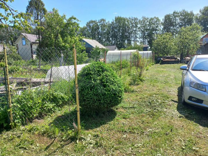 Дача 20 м² на участке 5,6 сот.