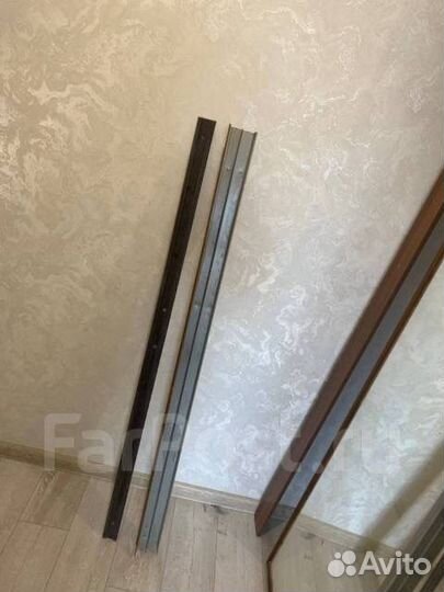 Двери купе с зеркалом