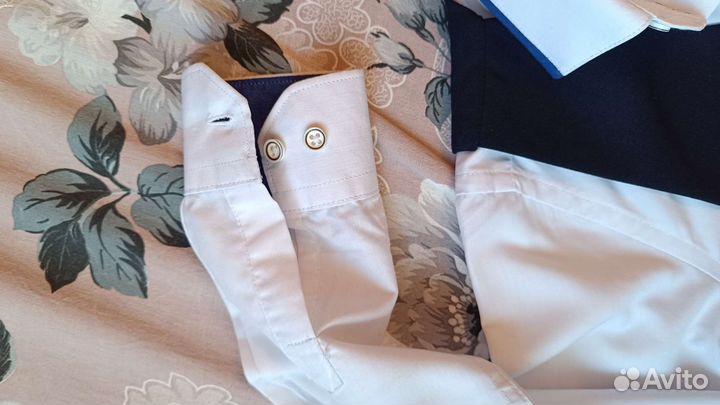 Школьный костюм