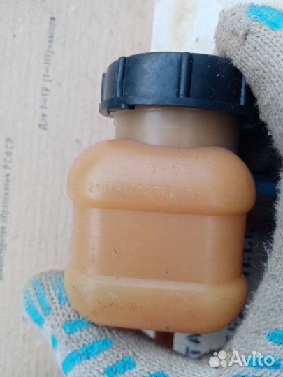 Бочек тормозной жидкости СССР