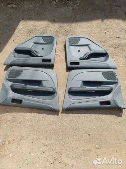 Дверные карты Ford focus 2. 08-11г седан