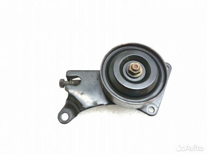 Ролик натяжной навесного оборудования Nissan Fuga