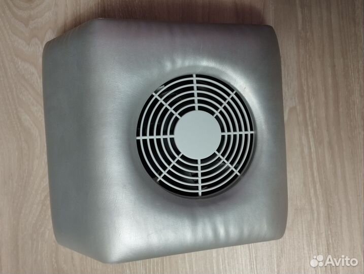 Пылесос для маникюра