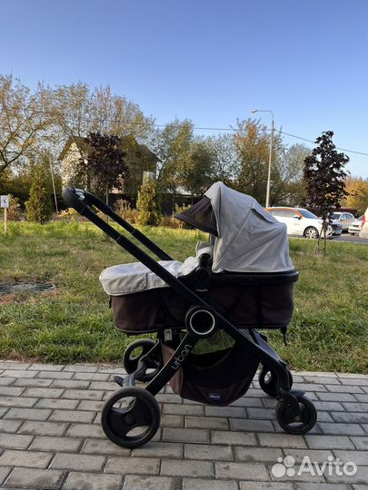 Коляска Chicco 2 в 1 трансформер